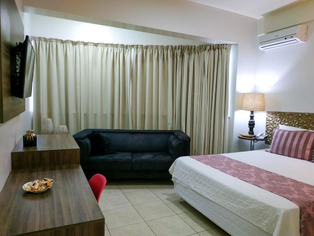 Corumba Plaza Hotel Luziânia Buitenkant foto