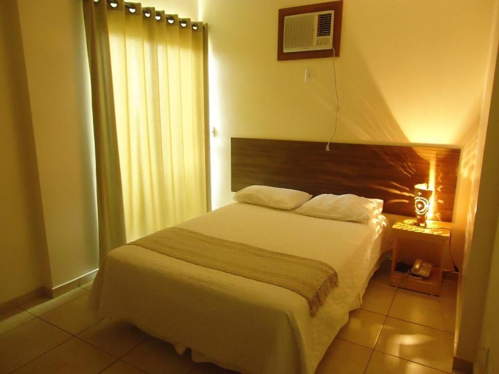 Corumba Plaza Hotel Luziânia Buitenkant foto